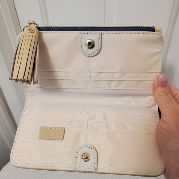 NWOT Spartina 449 Tassel Snap/Zip Wallet Oyster Factory Floral, Ret $98 - Picture 4 of 12